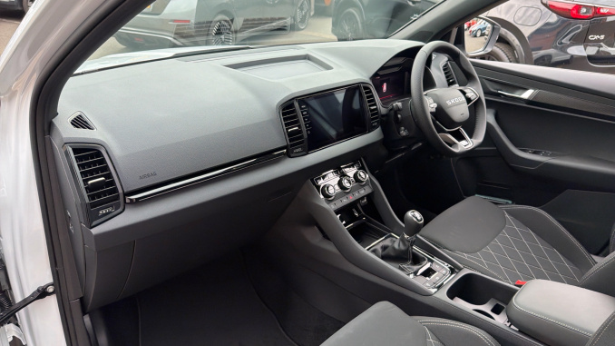 Skoda Karoq 1.5 TSI Sportline Edition 5dr Petrol Estate - Image 2